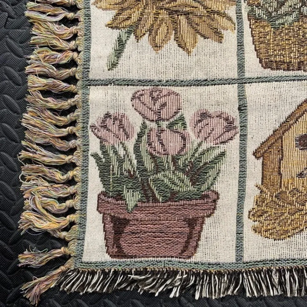 Vintage Tapestry Accent Rug Sunflowers Birdhouses Garden Grid Fringed Mat 21x36